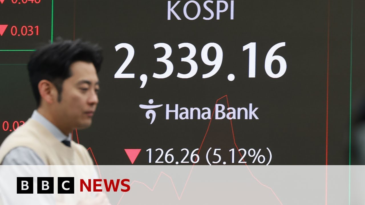 Asian shares slump as shockwaves from Trump tariffs rock global markets | BBC News